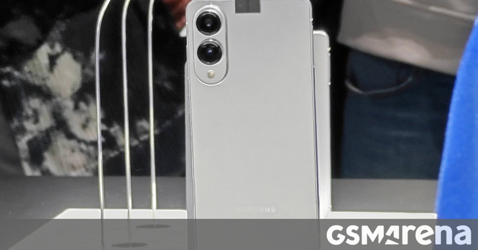 Samsung Galaxy S25 Edge’s camera specs surface