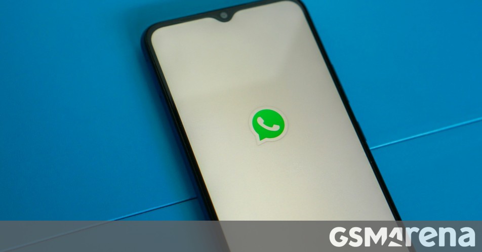 WhatsApp will let you tell group members what your role is